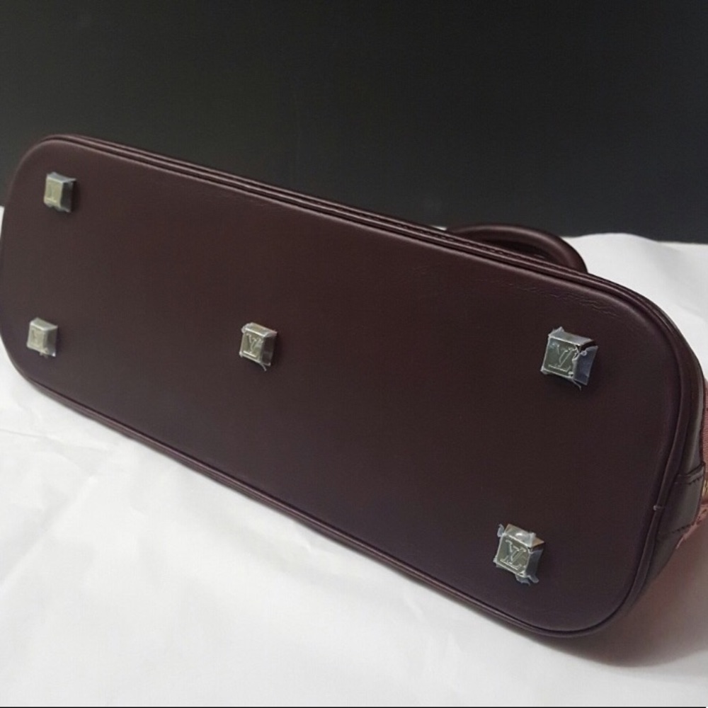 Alma Cherry Red Mini Lin Monogram - Picture 8 of 11